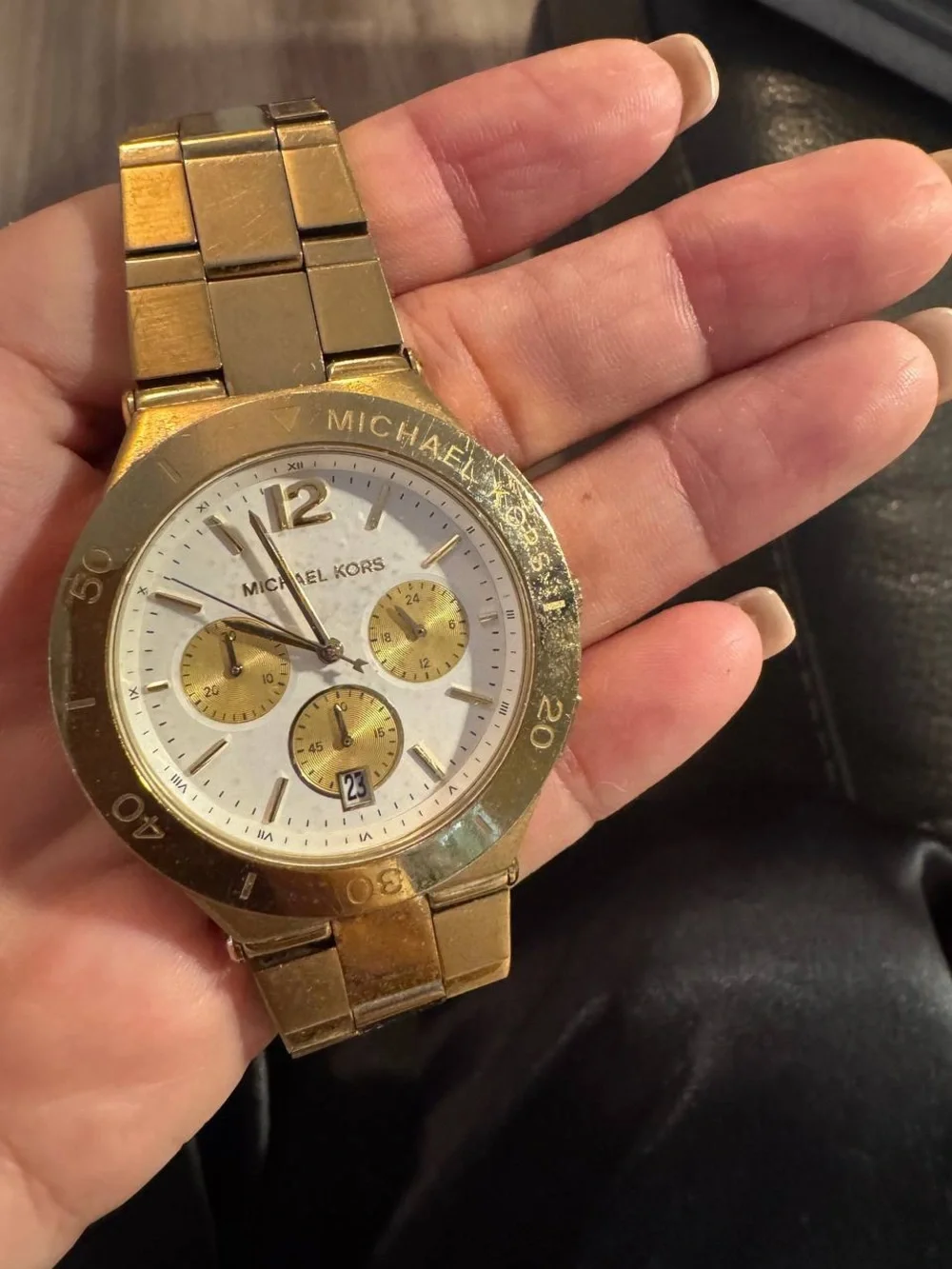 Michael Kors elegant michael